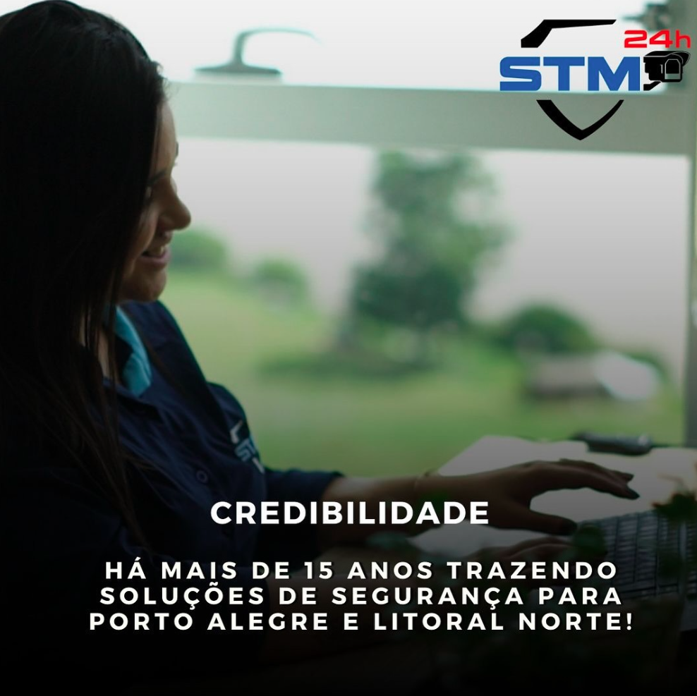 Colaboradora da STM no atendimento ao cliente